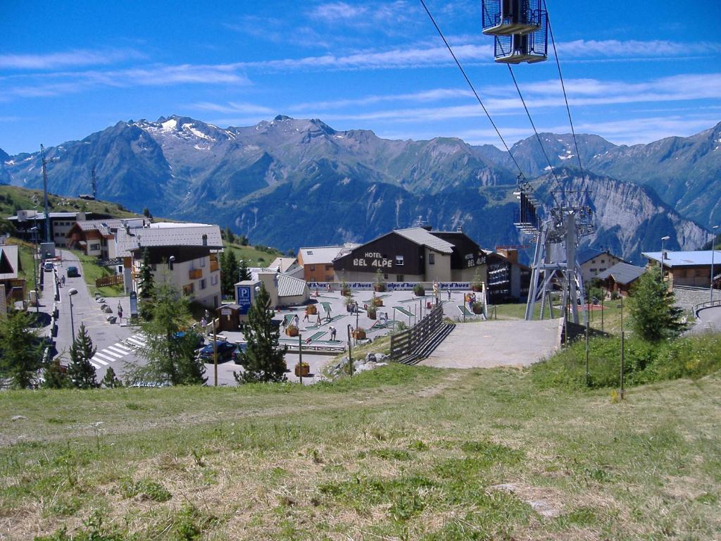 Langley Hôtel Le Petit Prince Alpe d'Huez Exterior foto