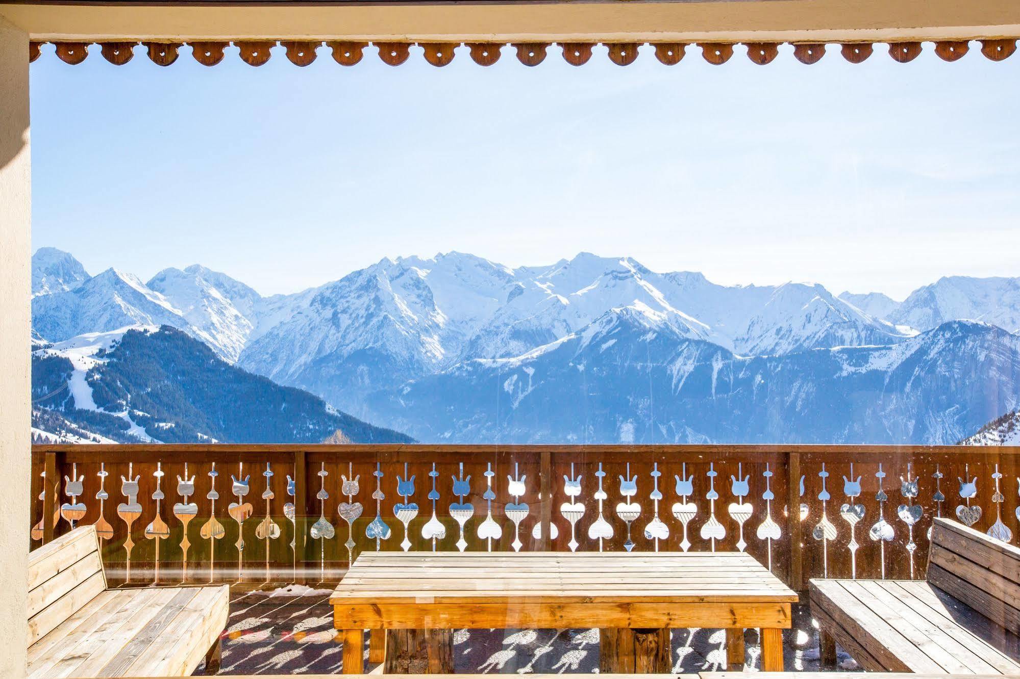 Langley Hôtel Le Petit Prince Alpe d'Huez Exterior foto